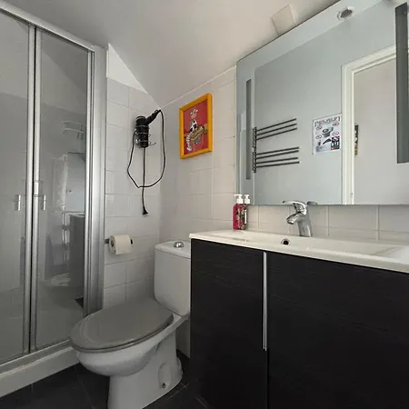 Feriehus L Ancre Maison Sejour Spacieux Lumineux Avec Jardin Et Exterieur Amenage Terrain De Petanque Proche Omaha Beach, Grandcamp Maisy Et Pointe Du Hoc Saint-Pierre-du-Mont (Calvados)