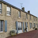 L Ancre Maison Sejour Spacieux Lumineux Avec Jardin Et Exterieur Amenage Terrain De Petanque Proche Omaha Beach, Grandcamp Maisy Et Pointe Du Hoc بيت للعطل