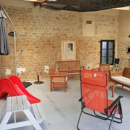Holiday home Maison Séjour: Spacious Garden Retreat Near Omaha *