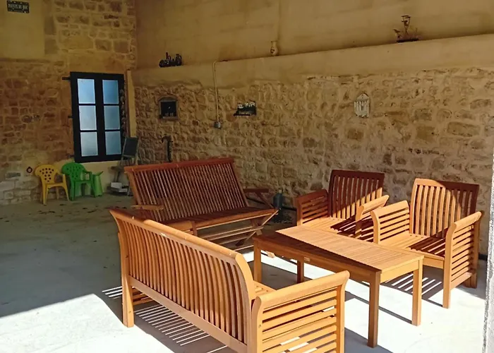 Casa de Férias L Ancre Maison Sejour Spacieux Lumineux Avec Jardin Et Exterieur Amenage Terrain De Petanque Proche Omaha Beach, Grandcamp Maisy Et Pointe Du Hoc *