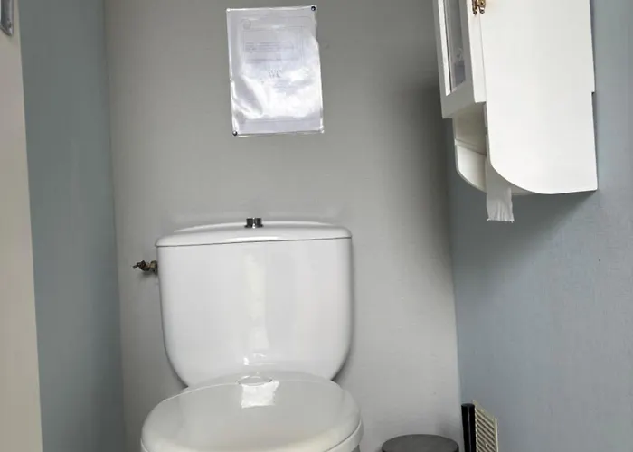 L Ancre Maison Sejour Spacieux Lumineux Avec Jardin Et Exterieur Amenage Terrain De Petanque Proche Omaha Beach, Grandcamp Maisy Et Pointe Du Hoc Casa de Férias Saint-Pierre-du-Mont (Calvados)